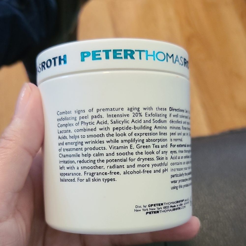 Peter Thomas Roth Peptide Skinjection Exfoliating Peel Pads - Picture 3 of 7